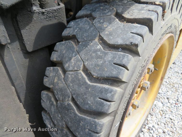 image for item FB9838 Caterpillar VC60E  forklift