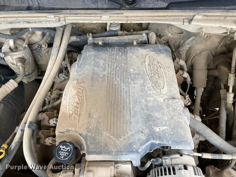 image for item HN9864 2003 GMC Sierra 2500HD  Ext. Cab pickup truck