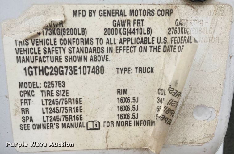 image for item HN9864 2003 GMC Sierra 2500HD  Ext. Cab pickup truck