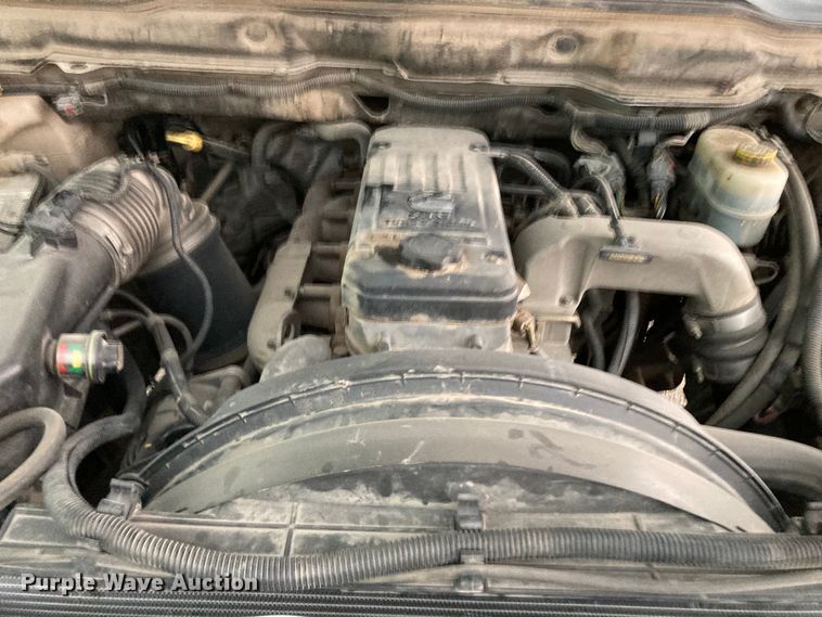 image for item HN9865 2005 Dodge Ram 2500  utility bed pickup truck