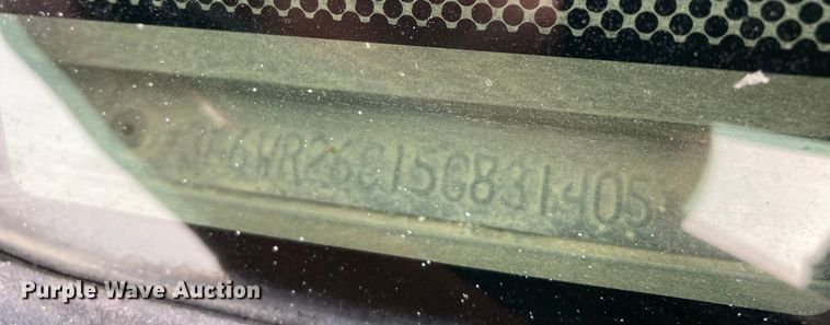 image for item HN9865 2005 Dodge Ram 2500  utility bed pickup truck