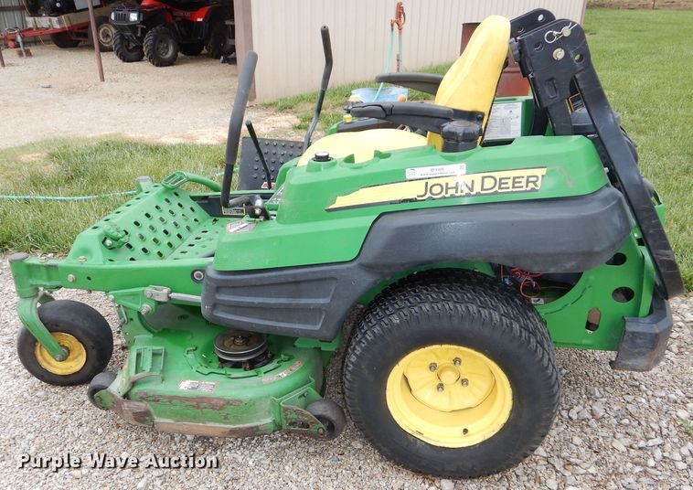 image for item IB9986 2010 John Deere Z910  ZTR lawn mower