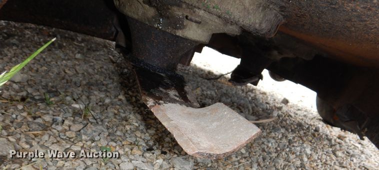 image for item IB9986 2010 John Deere Z910  ZTR lawn mower