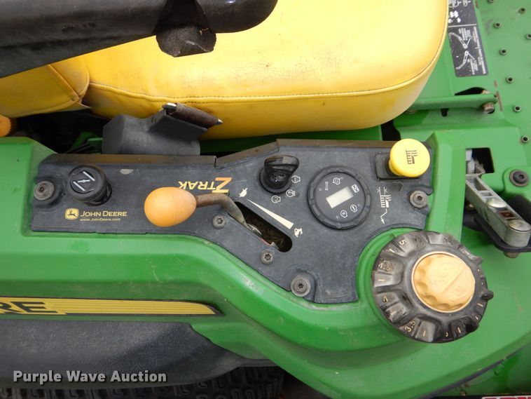 image for item IB9986 2010 John Deere Z910  ZTR lawn mower