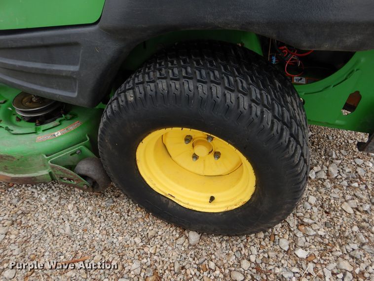 image for item IB9986 2010 John Deere Z910  ZTR lawn mower