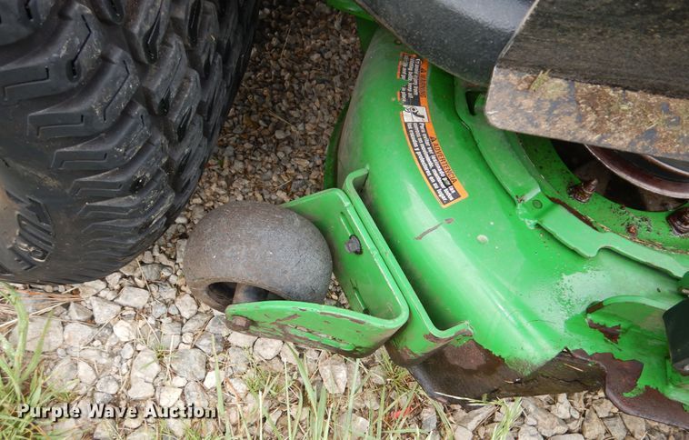 image for item IB9986 2010 John Deere Z910  ZTR lawn mower