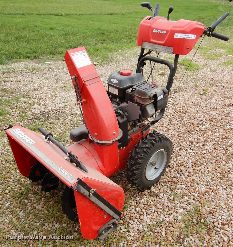 image for item IB9988 Snapper L1227E  snow blower