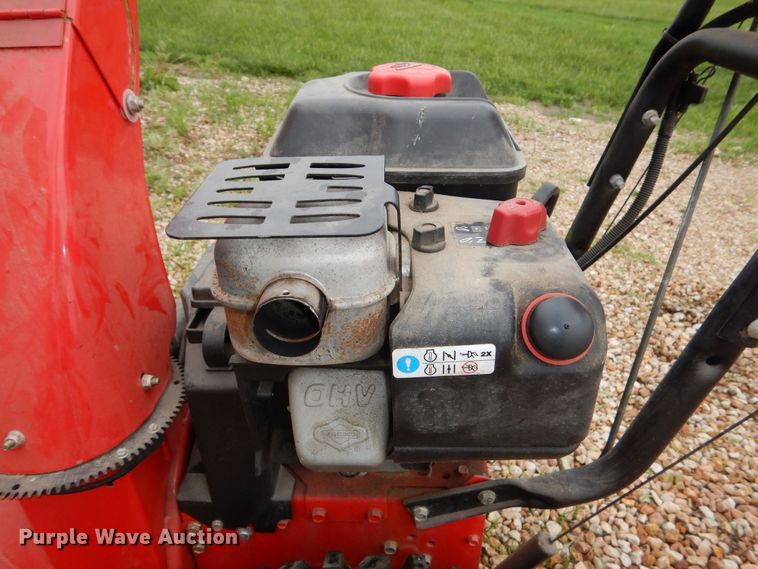 image for item IB9988 Snapper L1227E  snow blower