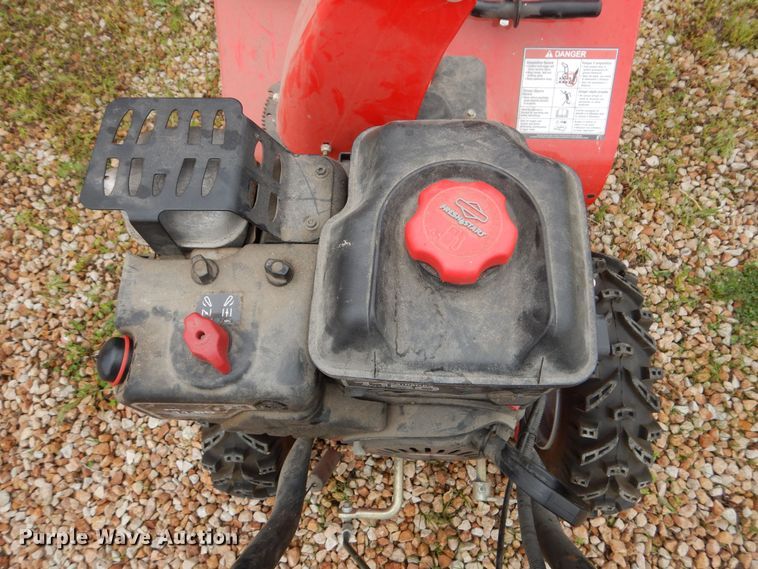 image for item IB9988 Snapper L1227E  snow blower