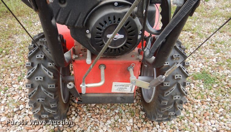 image for item IB9988 Snapper L1227E  snow blower