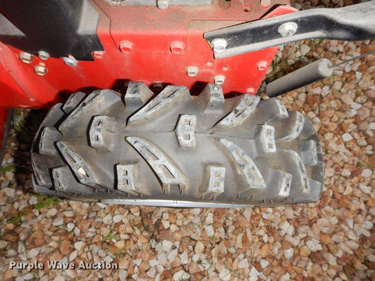 image for item IB9988 Snapper L1227E  snow blower