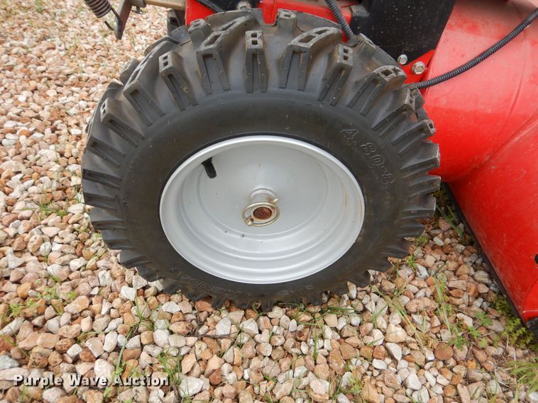 image for item IB9988 Snapper L1227E  snow blower