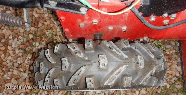 image for item IB9988 Snapper L1227E  snow blower