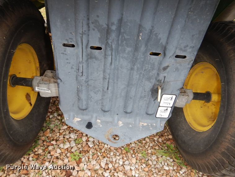 image for item IB9990 John Deere D140  lawn mower