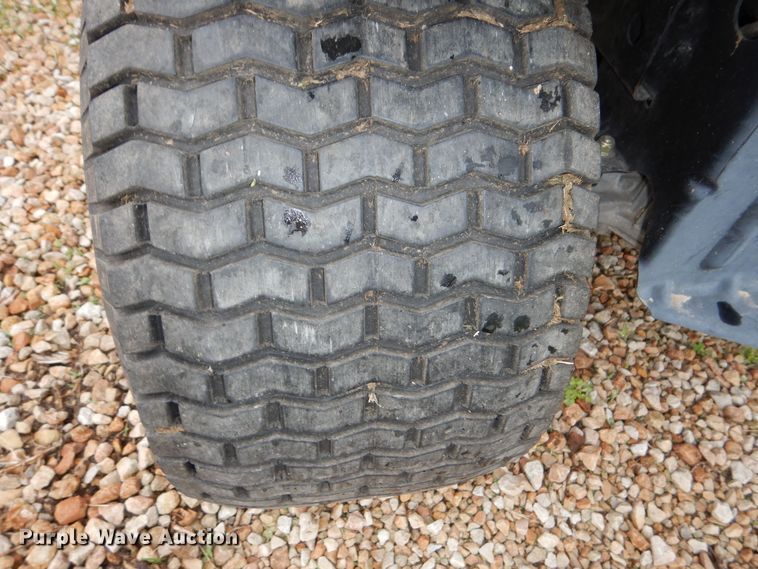 image for item IB9990 John Deere D140  lawn mower