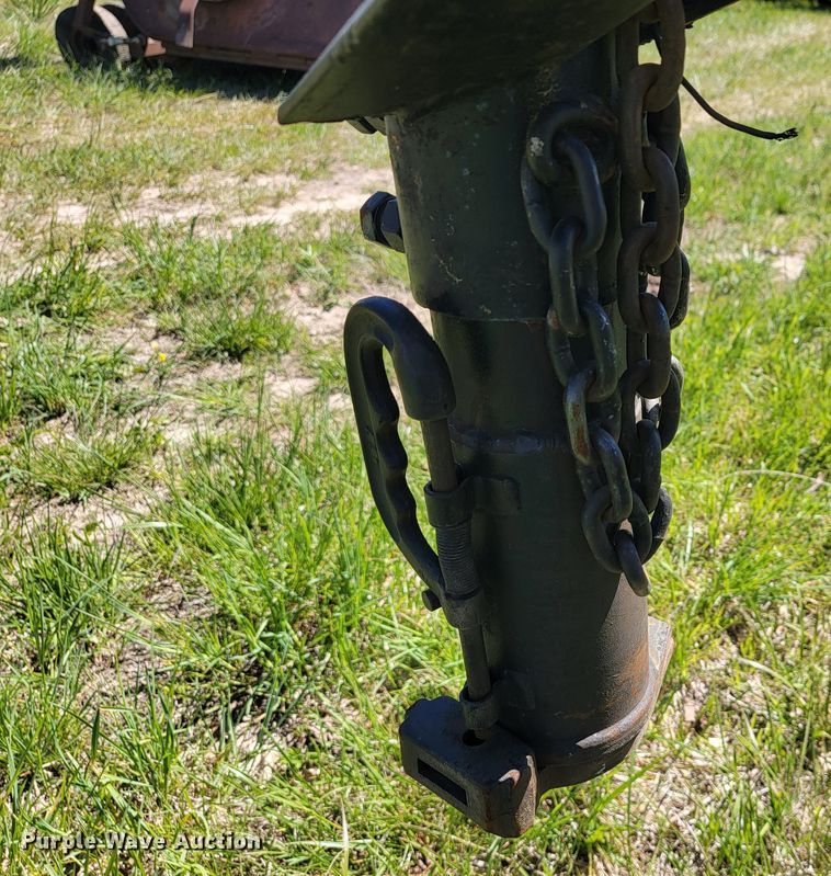 image for item II9004 1997 Bales Fabrication  equipment trailer