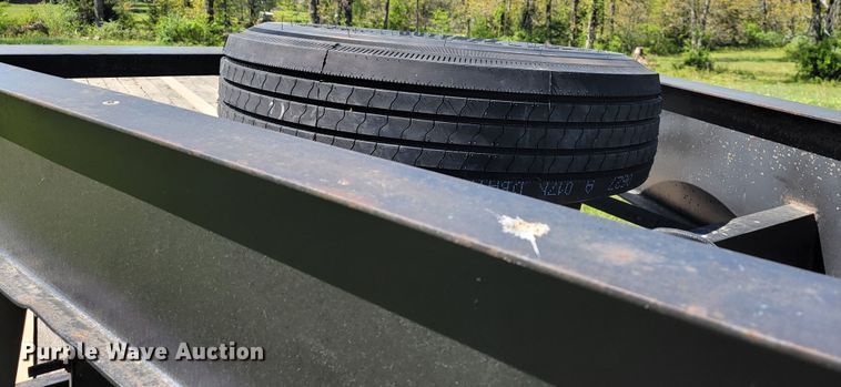 image for item II9004 1997 Bales Fabrication  equipment trailer