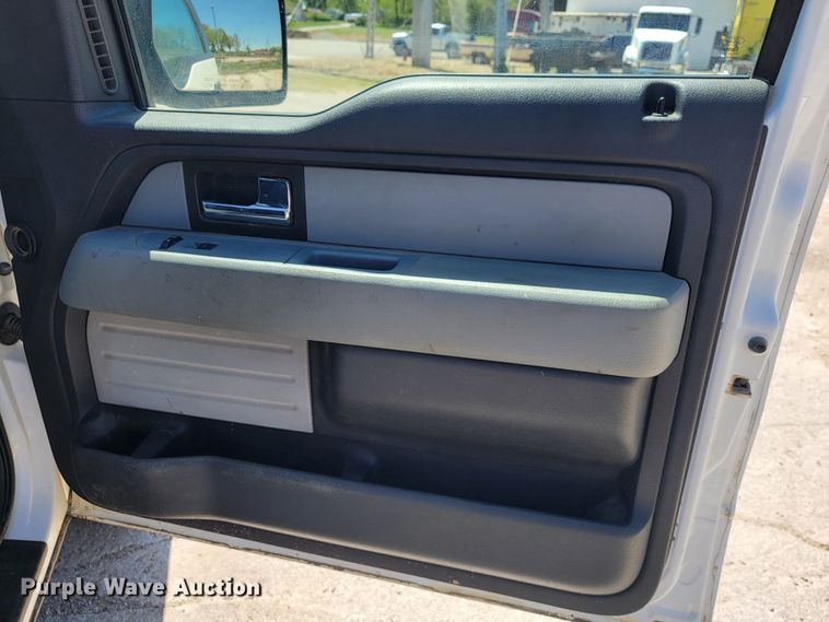 image for item II9015 2013 Ford F150  SuperCab pickup truck