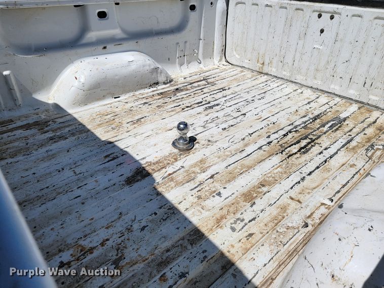 image for item II9016 2011 Chevrolet Silverado 1500  Crew Cab pickup truck