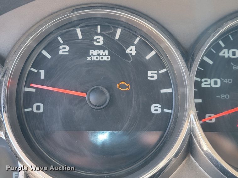 image for item II9016 2011 Chevrolet Silverado 1500  Crew Cab pickup truck