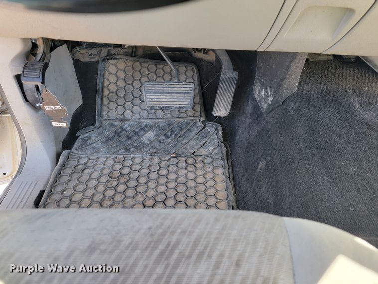 image for item II9016 2011 Chevrolet Silverado 1500  Crew Cab pickup truck