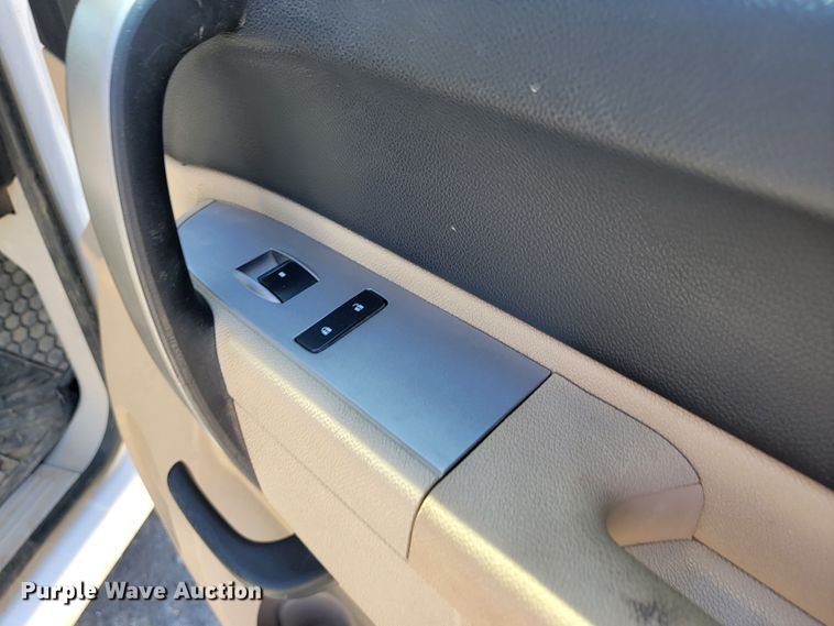 image for item II9016 2011 Chevrolet Silverado 1500  Crew Cab pickup truck