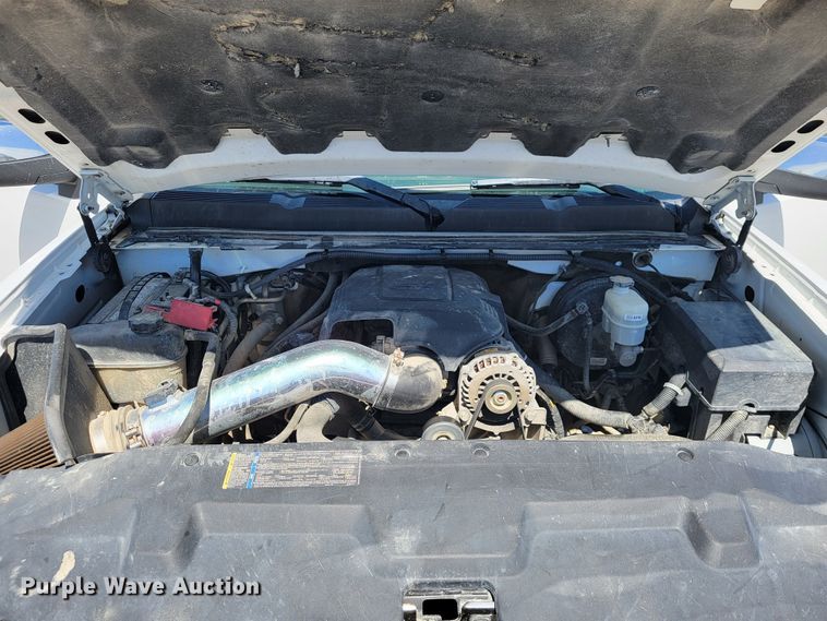 image for item II9016 2011 Chevrolet Silverado 1500  Crew Cab pickup truck