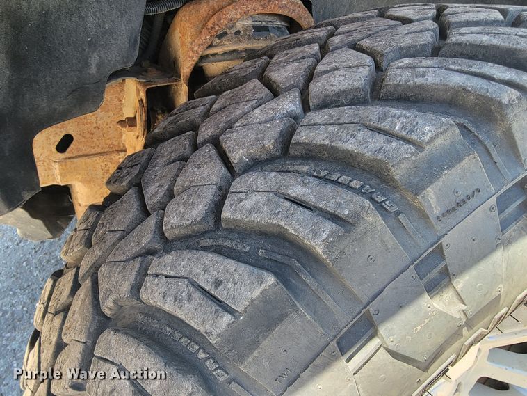 image for item II9016 2011 Chevrolet Silverado 1500  Crew Cab pickup truck