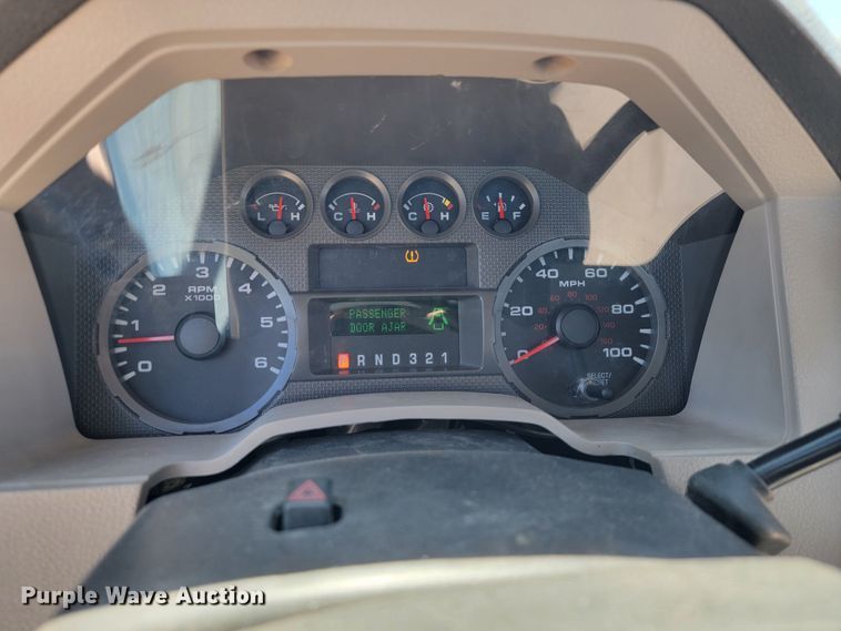 image for item II9017 2010 Ford F250 Super Duty  pickup truck