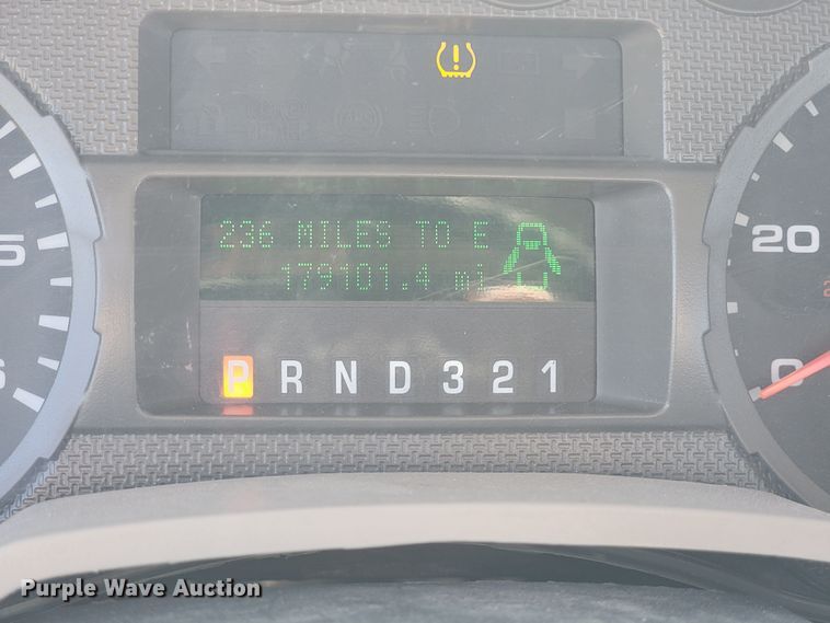 image for item II9017 2010 Ford F250 Super Duty  pickup truck