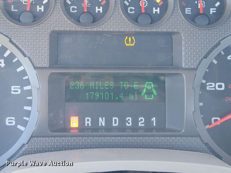 image for item II9017 2010 Ford F250 Super Duty  pickup truck