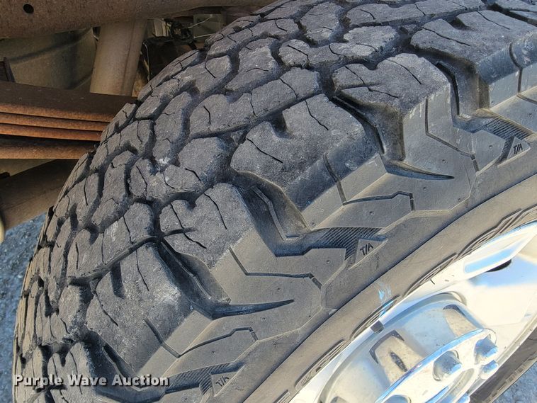 image for item II9017 2010 Ford F250 Super Duty  pickup truck