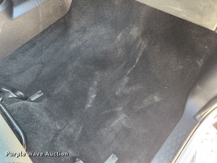 image for item JB9617 2016 Dodge Ram 3500HD  Crew Cab pickup truck