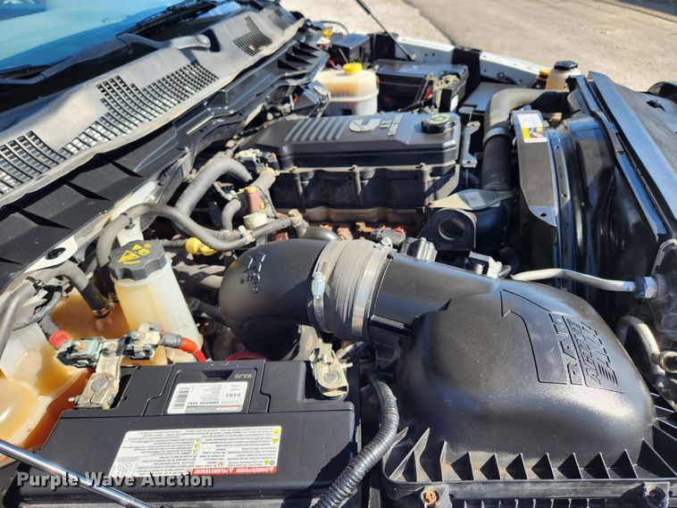 image for item JB9617 2016 Dodge Ram 3500HD  Crew Cab pickup truck