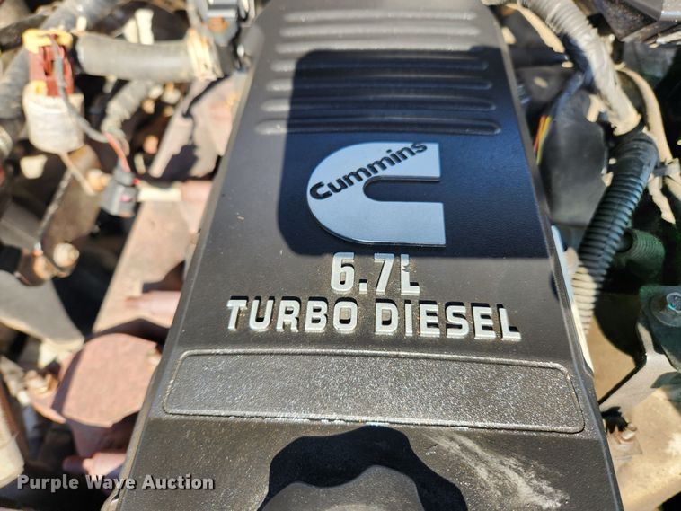 image for item JB9617 2016 Dodge Ram 3500HD  Crew Cab pickup truck