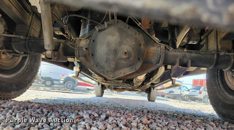 image for item JB9617 2016 Dodge Ram 3500HD  Crew Cab pickup truck