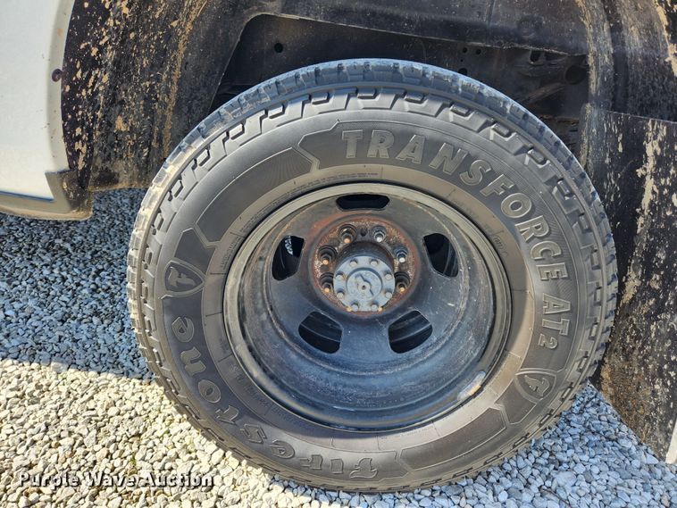 image for item JB9617 2016 Dodge Ram 3500HD  Crew Cab pickup truck