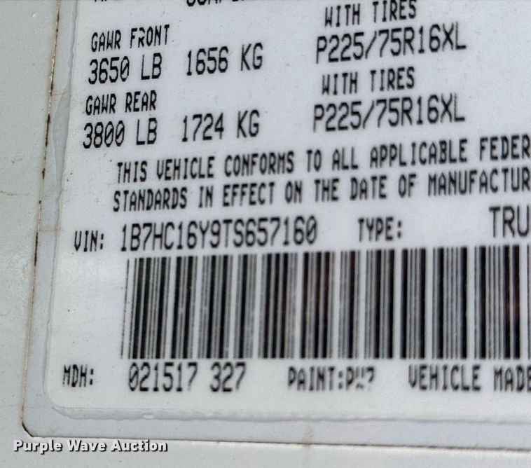 image for item JJ9929 1996 Dodge Ram 1500  SUV