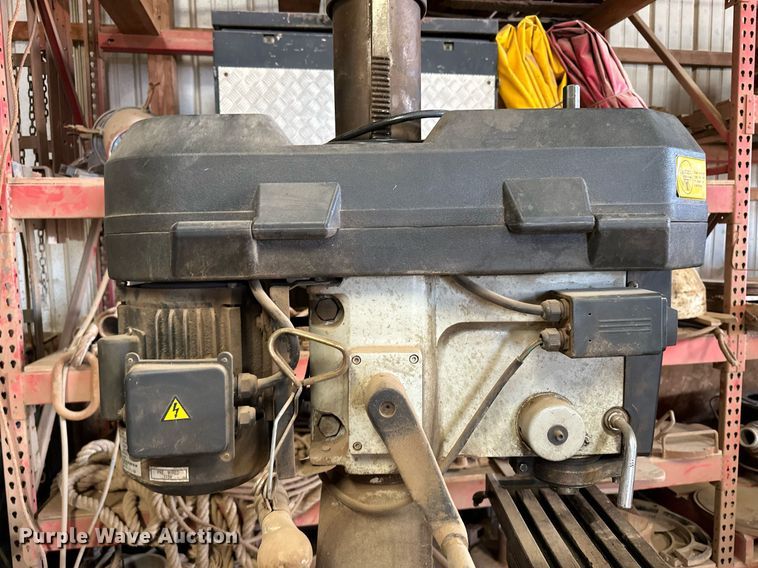 image for item JJ9932 Milling machine