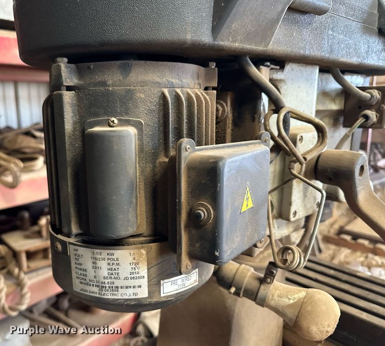 image for item JJ9932 Milling machine