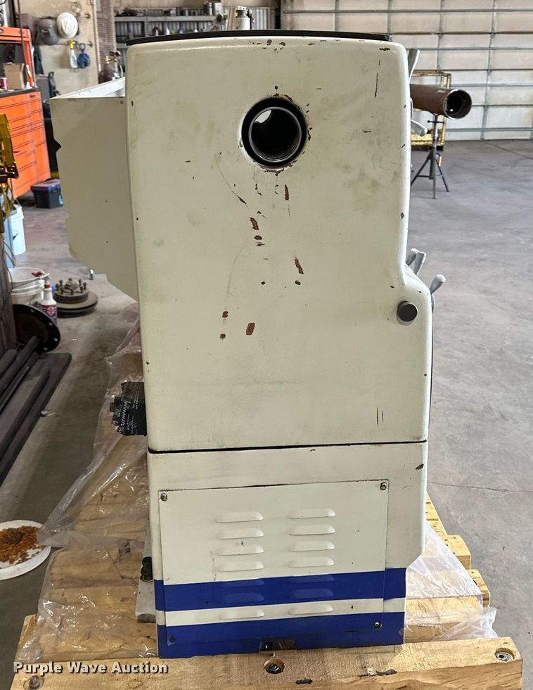 image for item JJ9933 2010 Birmingham YCL-2260  lathe