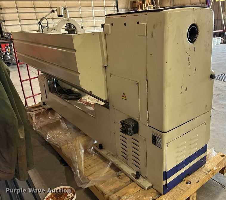 image for item JJ9933 2010 Birmingham YCL-2260  lathe