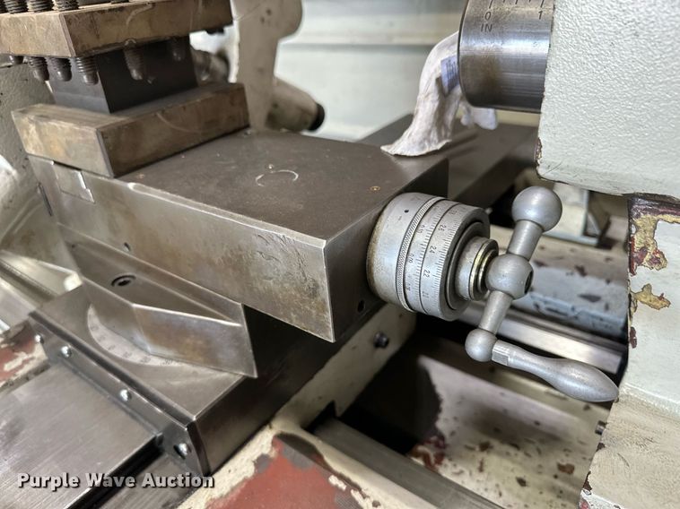 image for item JJ9933 2010 Birmingham YCL-2260  lathe