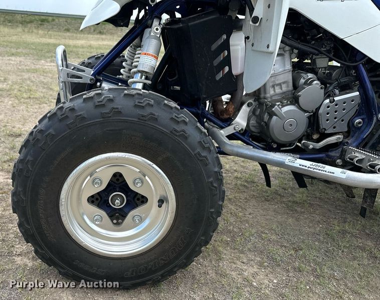 image for item JJ9936 2005 Suzuki Quad Sport Z400  ATV