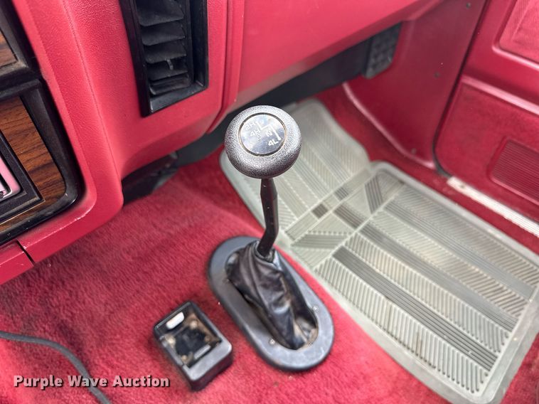 image for item JJ9937 1993 Dodge Ram Charger  SUV