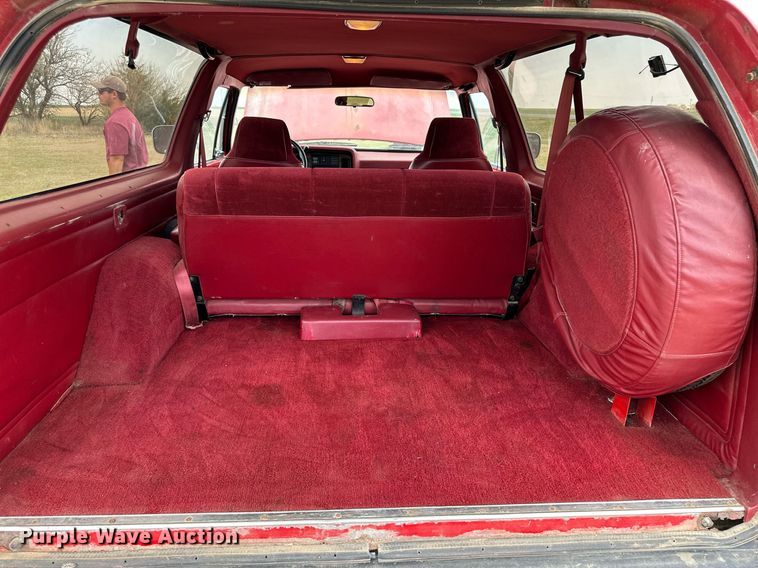 image for item JJ9937 1993 Dodge Ram Charger  SUV