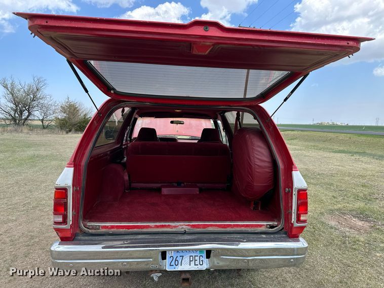 image for item JJ9937 1993 Dodge Ram Charger  SUV