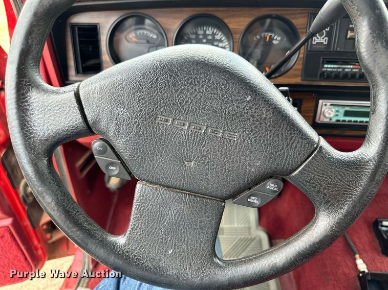 image for item JJ9937 1993 Dodge Ram Charger  SUV