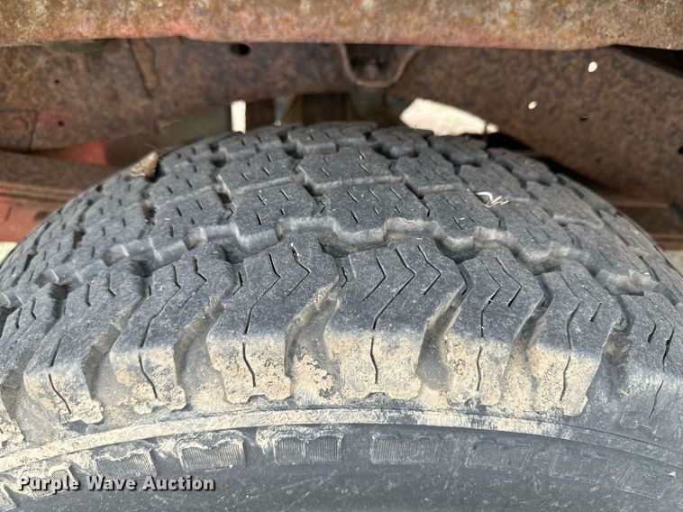 image for item JJ9937 1993 Dodge Ram Charger  SUV