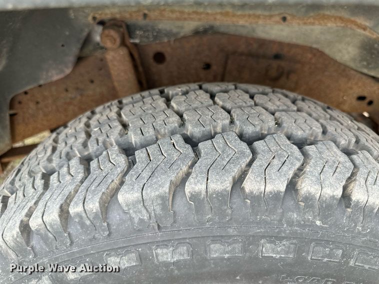 image for item JJ9937 1993 Dodge Ram Charger  SUV